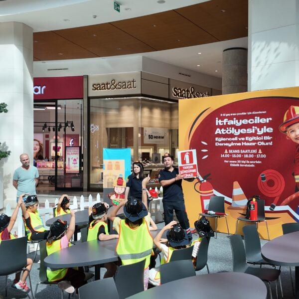 İstinyePark İzmir - İtfaiyeciler Atölyesi